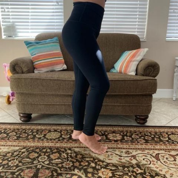 Colombian Athletic Yoga weist control Pants - Picture 4 of 4